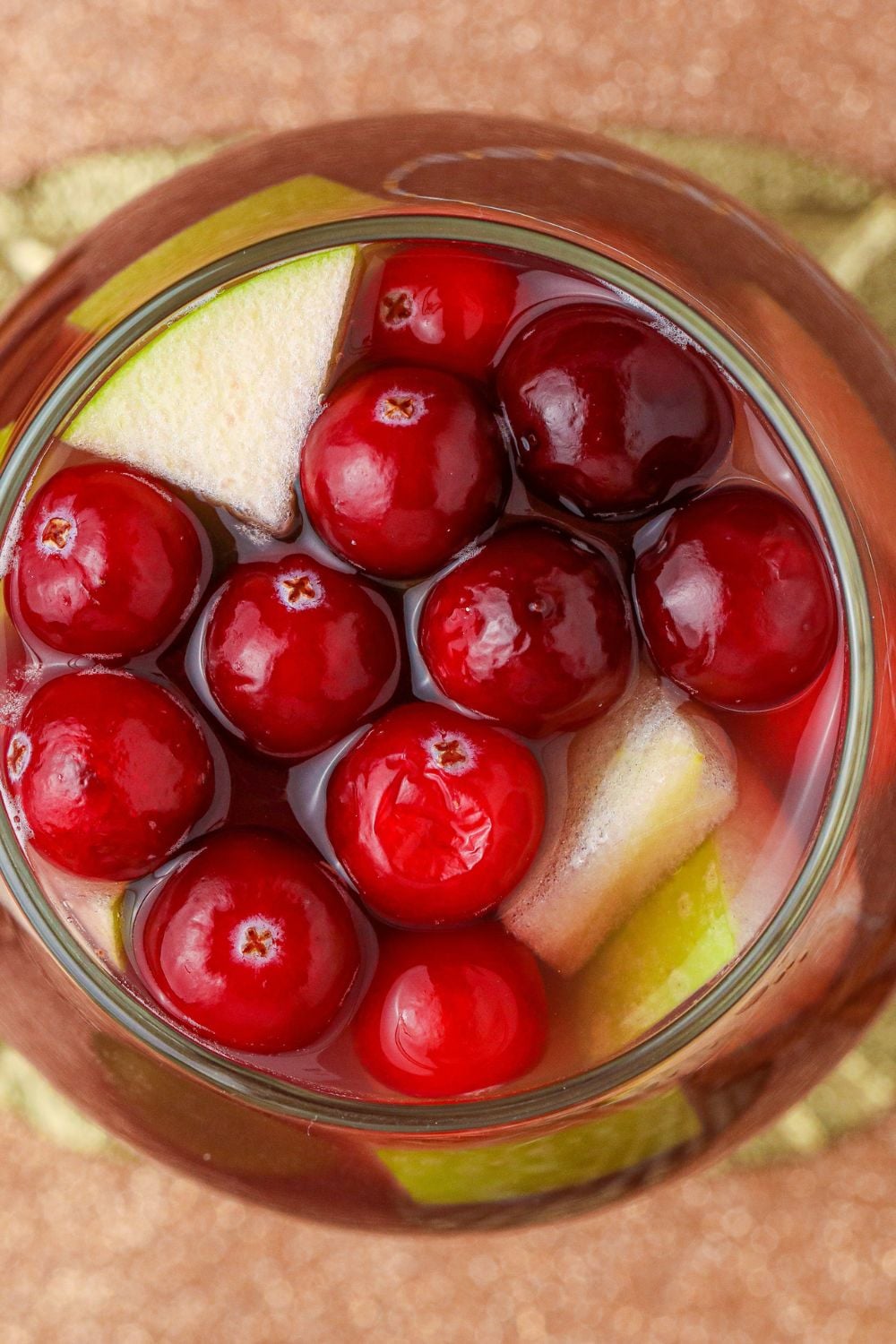 cinnamon cranberry cocktail