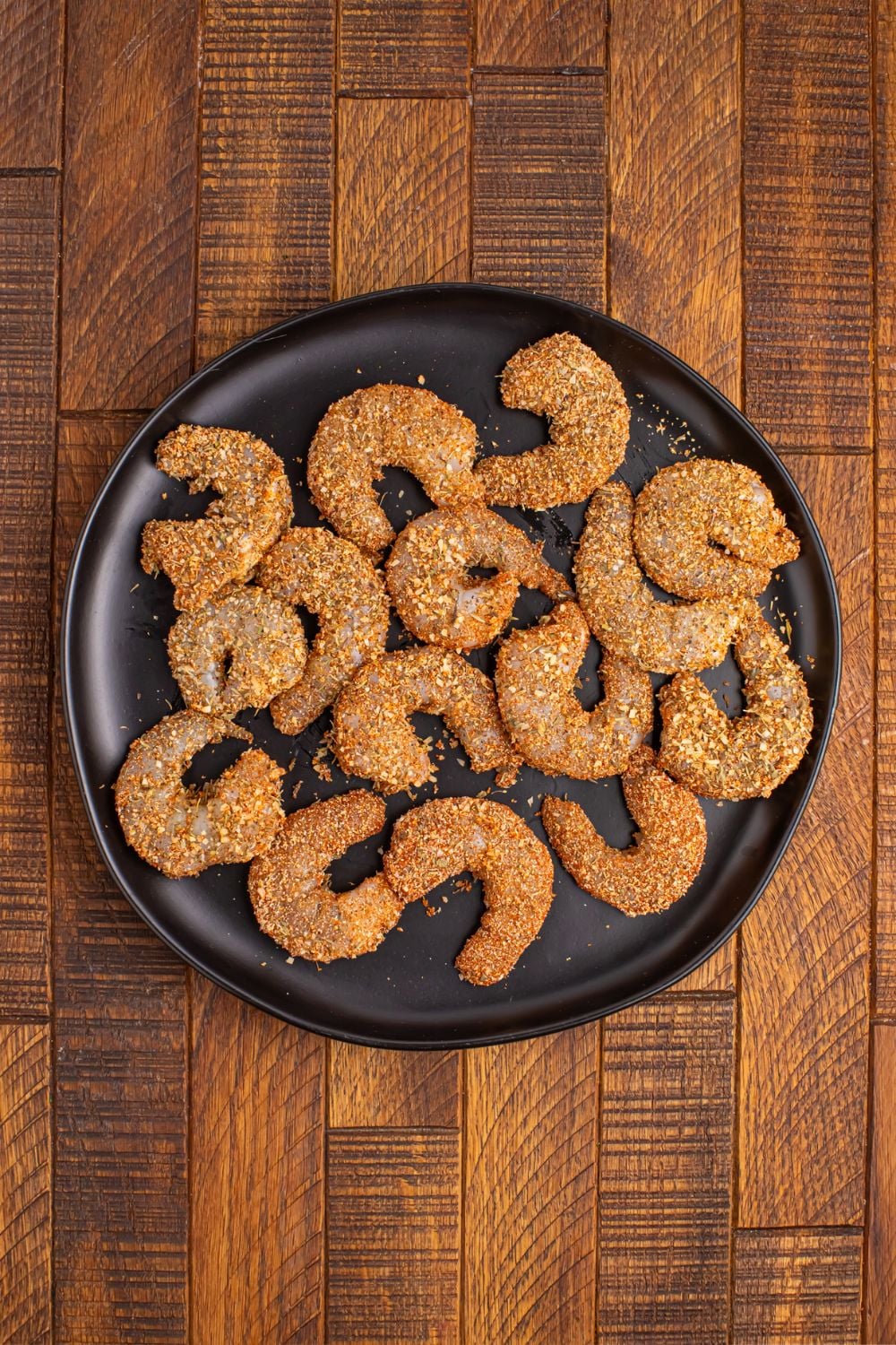 Cajun Grilled Shrimp on plate in raw form