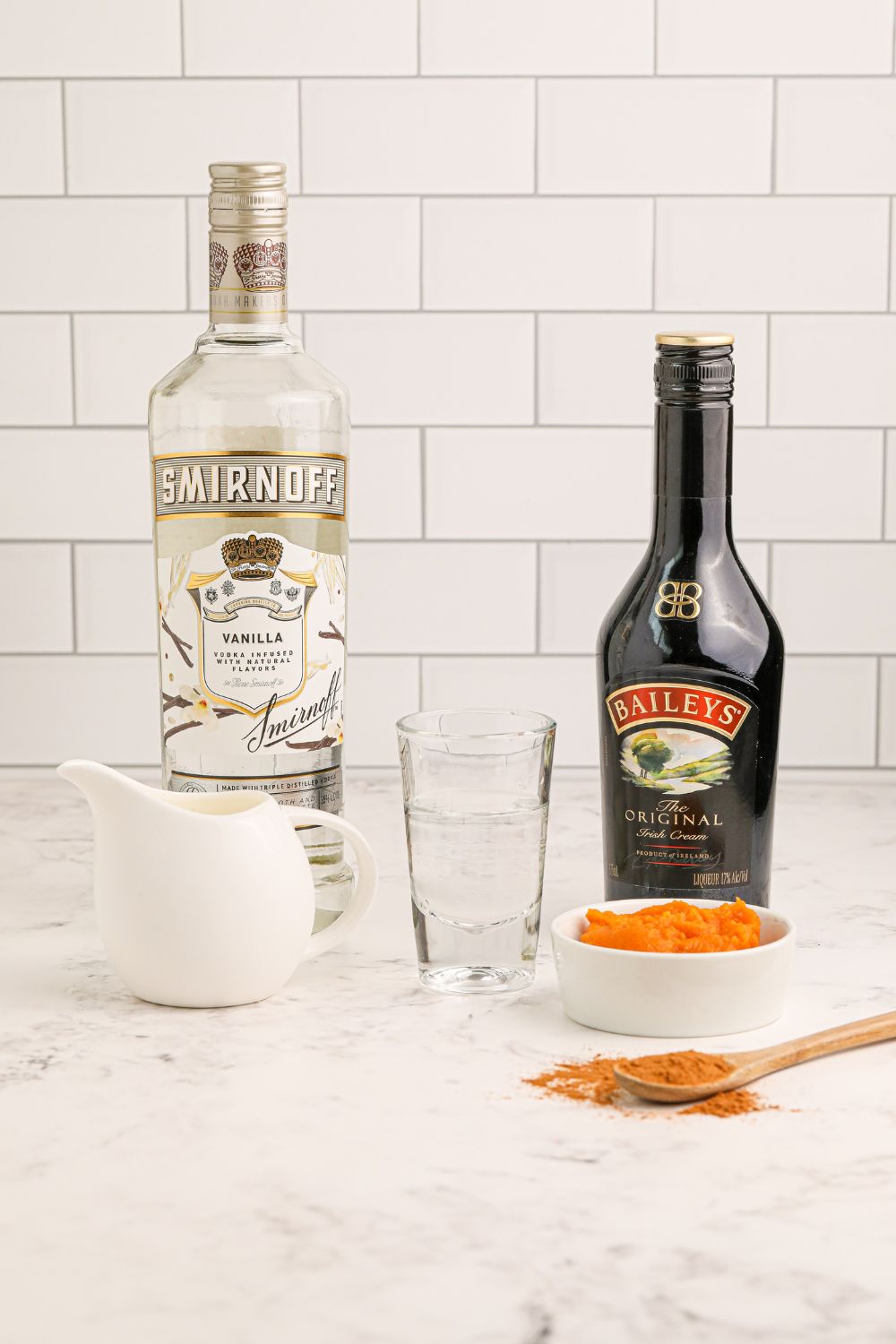 Pumpkin Pie Martini ingredients: Baileys, vodka, cream, pumpkin, pumpkin spice