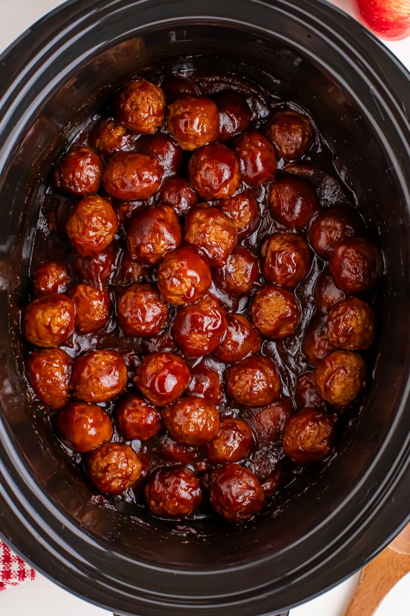 apple jelly meatballs in a crock pot