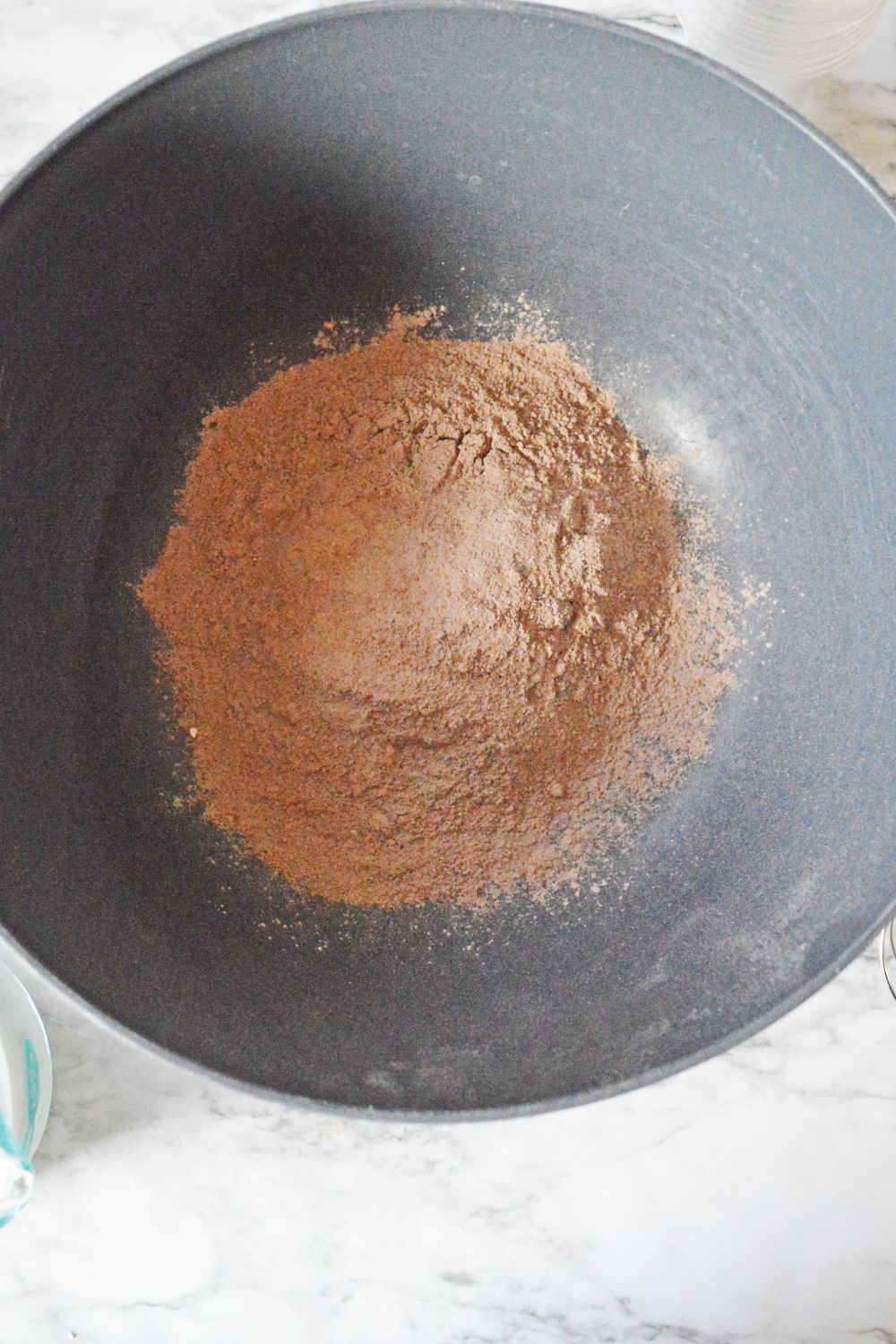 dry pudding mixture in a bowl on table