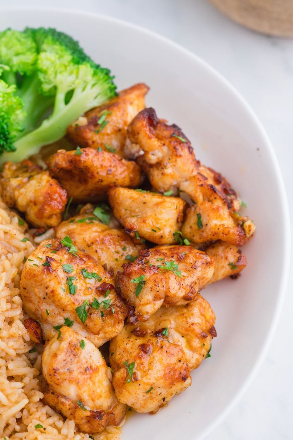 close up view of Garlic Butter Chicken Bites on table