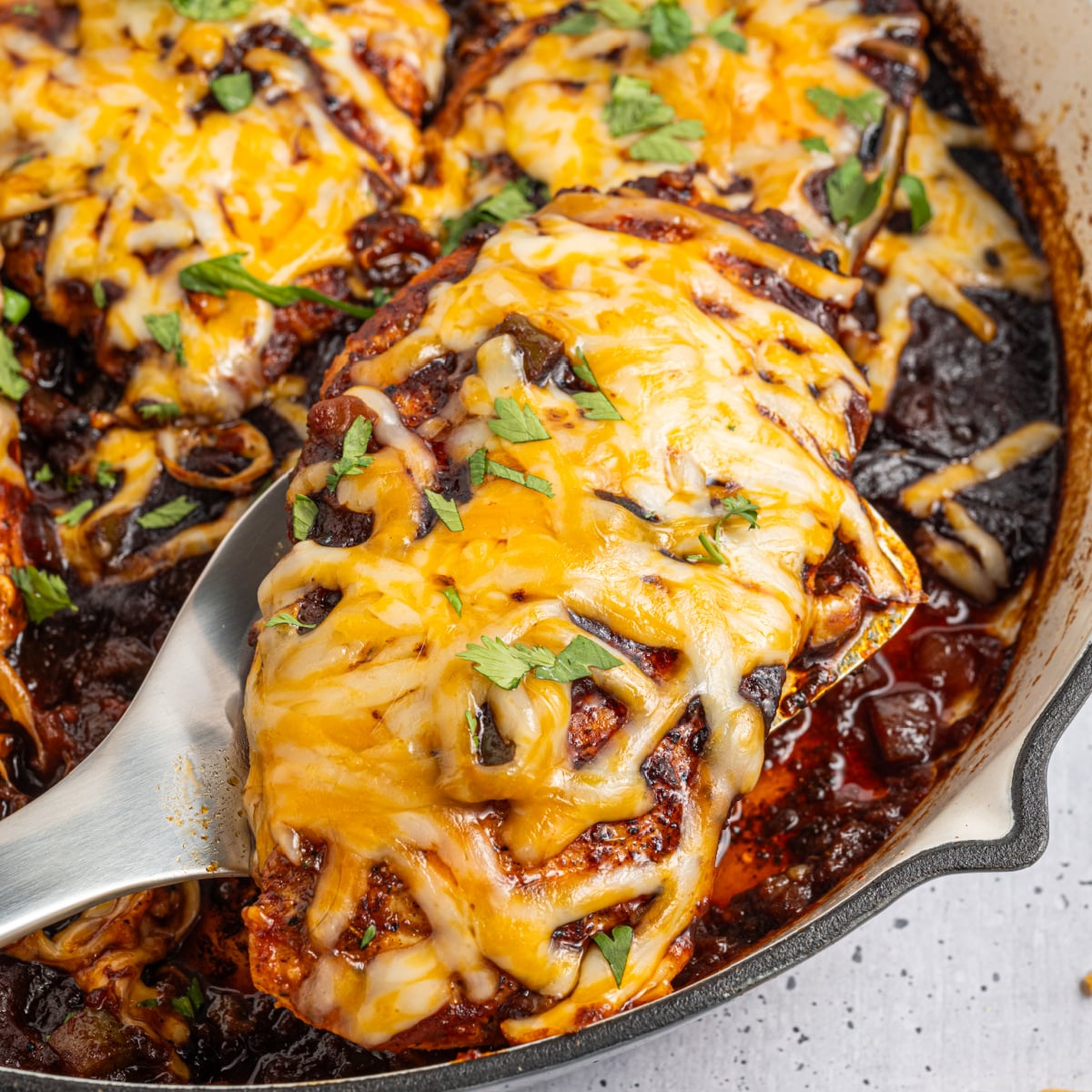Cheesy Salsa Chicken (Easy Taco Chicken Skillet)