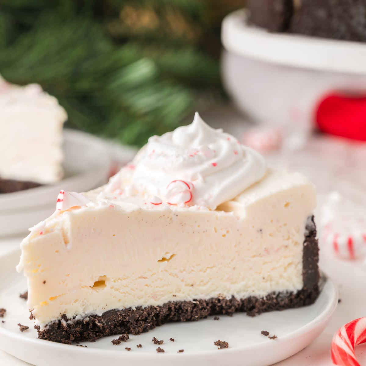 No Bake Peppermint Cheesecake (Easy Christmas Dessert with Oreo Crust)