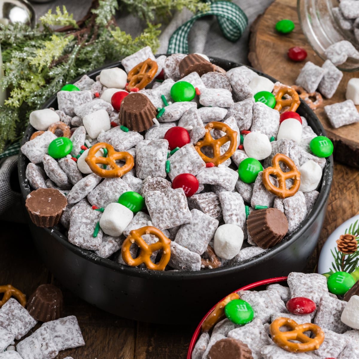 Christmas Chex Mix (No Bake Holiday Puppy Chow Snack Mix)