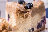 Blueberry Streusel Cheesecake