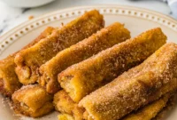 Cinnamon Sugar French Toast Swirls