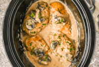 Effortless Slow Cooker Chicken Marsala