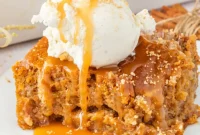 Cracked Pumpkin Swirl Cake