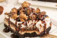 Reese’s Peanut Butter Bliss Stack