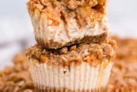 Cozy Fall Apple Crisp Cheesecake Bites