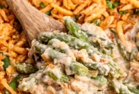 Velvety Green Bean Casserole with Crispy Onion Topping