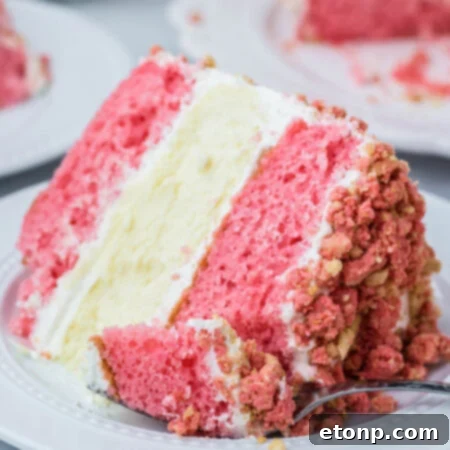 Strawberry Shortcake Cheesecake Cake