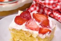 Fresh Strawberry Shortcake with Cream Cheese Cloud