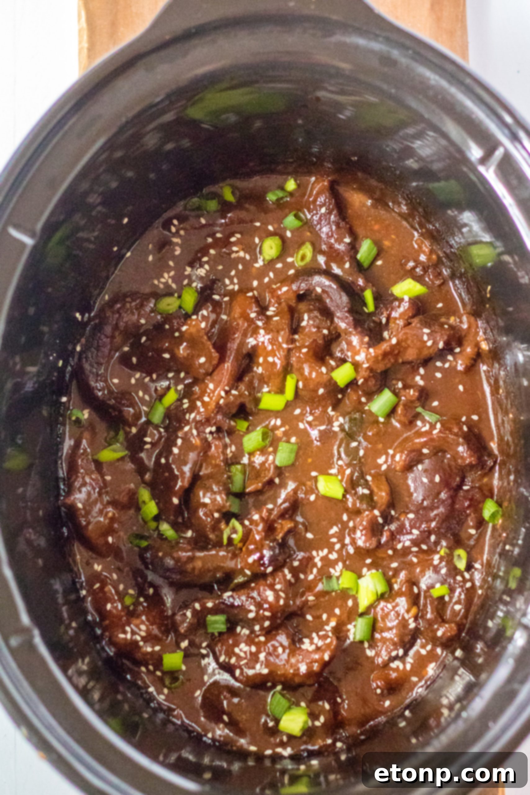 Sesame seeds for garnish