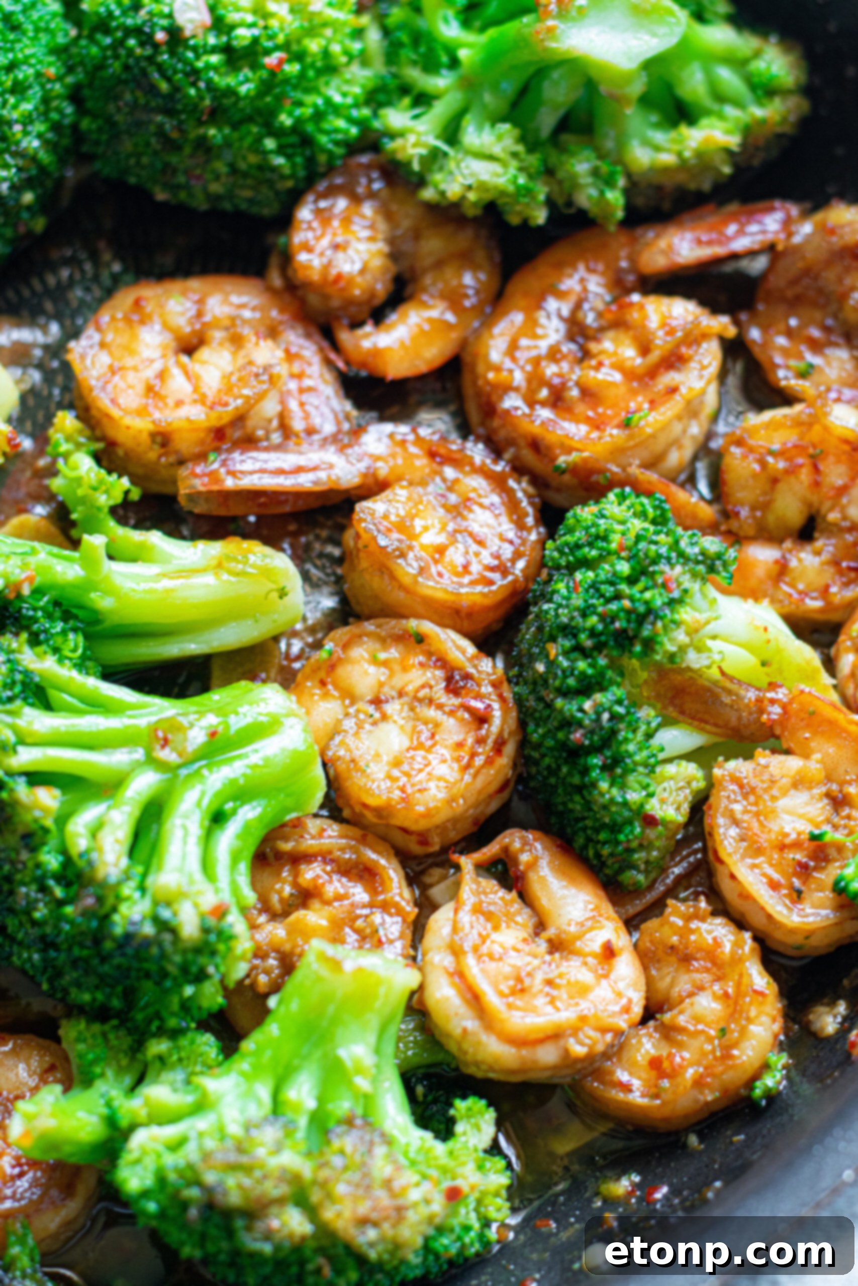 Garlic Shrimp and Broccoli Skillet 4 Overhead view of shrimp and broccoli skillet.