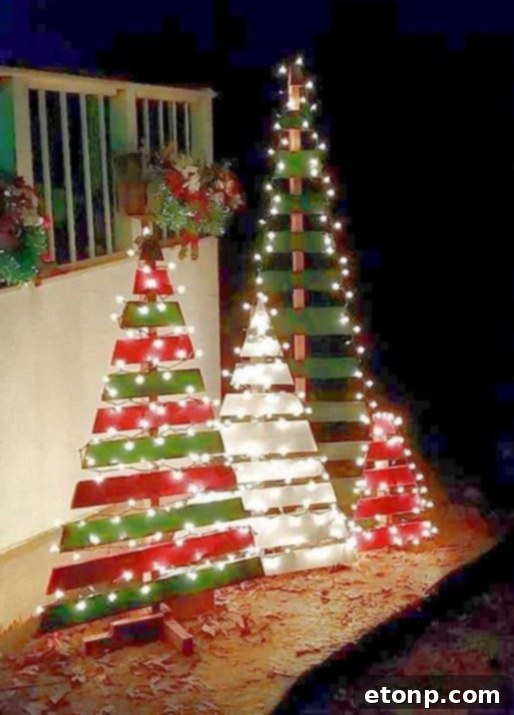 Heartwarming Christmas Feasts and Festive DIY Projects 22 Snowman Pallet Decoration