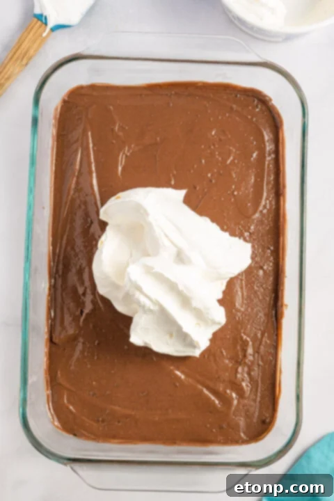 Peanut butter cream cheese mixture