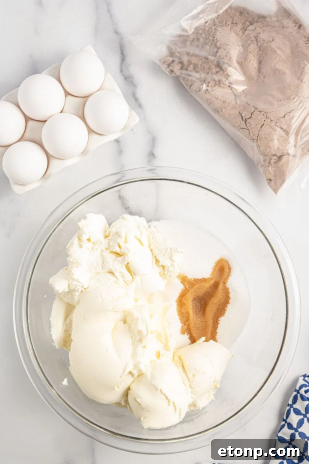 Dolce Vita Cake 6 ingredients in a glass bowl for a love cake batter