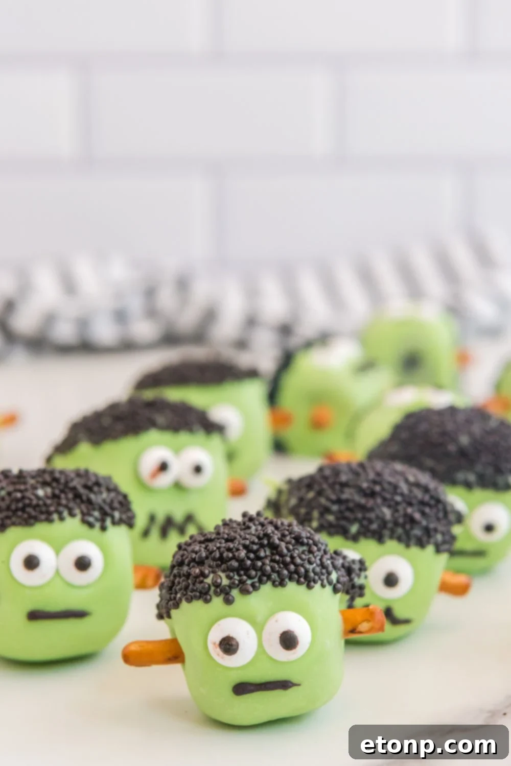 oreo truffles halloween on table