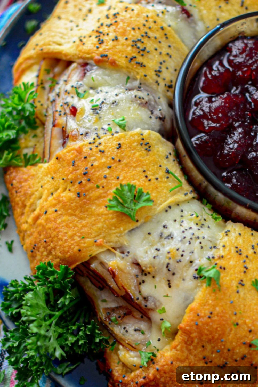 cheesy crescent roll wreath