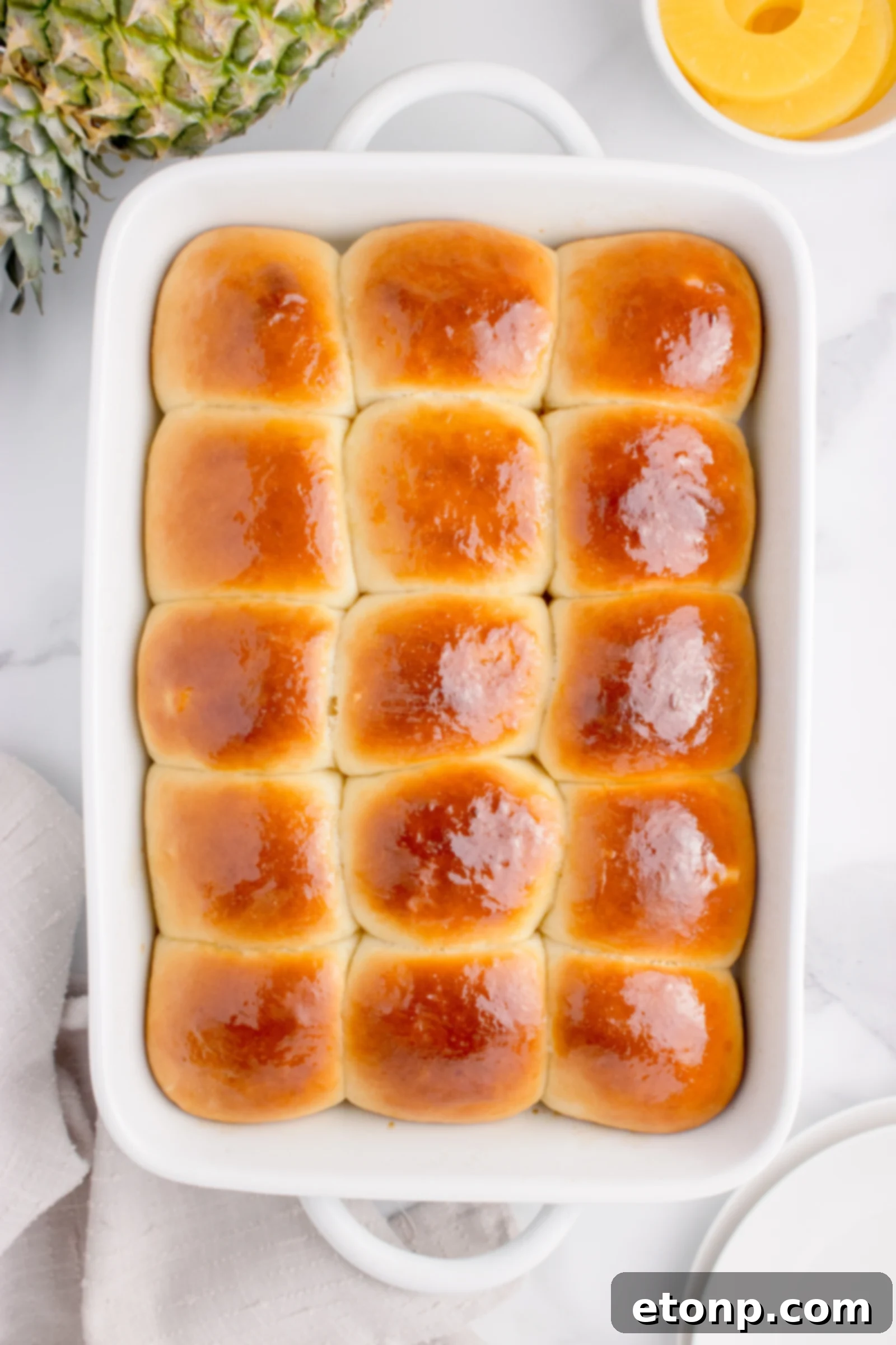 over head shot of my Hawaiian dinner rolls in a baking dish 