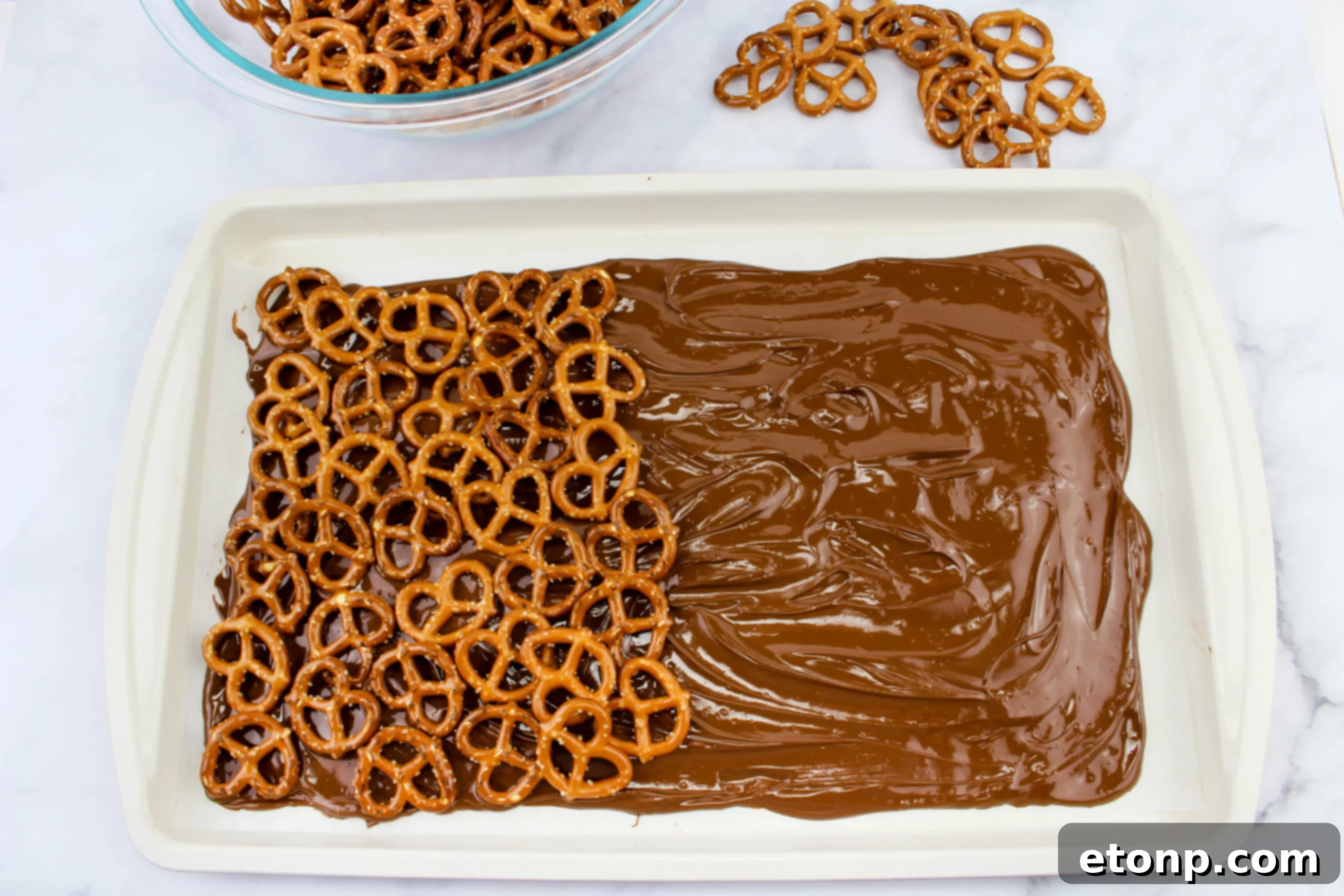 Salty Sweet No-Bake Pretzel Caramel Bars 3 No Bake Caramel Pretzel Crack Bars close up with chocolate and caramel