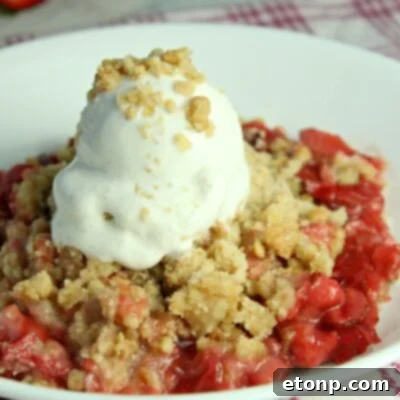 Fresh Strawberry Crisp