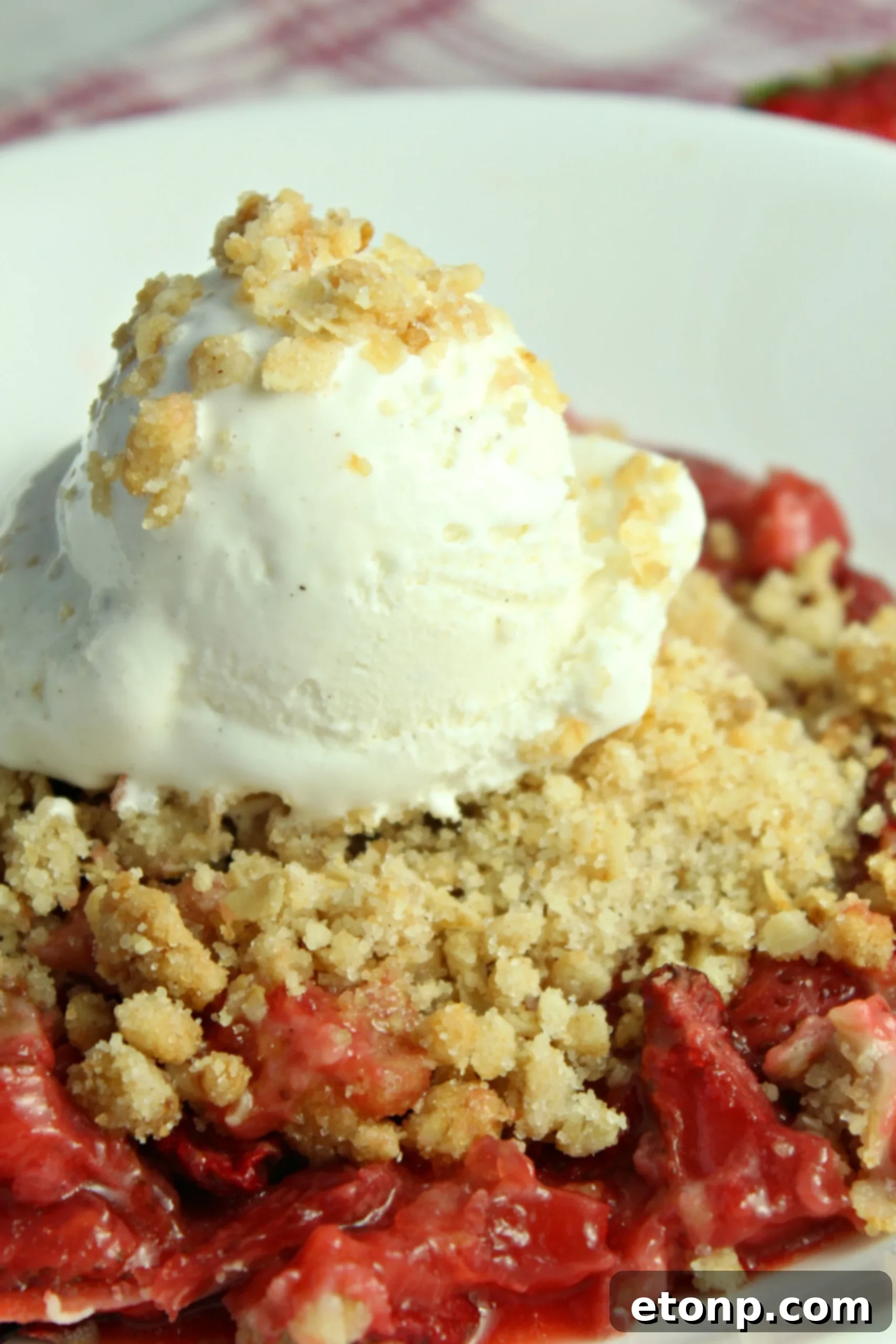 Overhead view of Fresh Strawberry Crisp