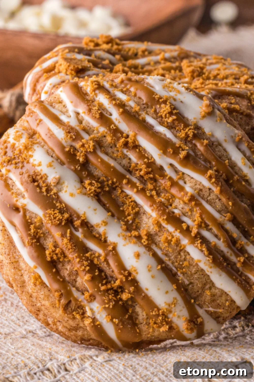 Biscoff Bliss: Soft-Baked Cinnamon Butter Cookies 30 Biscoff Snickerdoodle Cookie with cookie crumbles